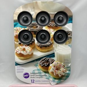 Wilton Mini Doughnut Pan 12 cavities